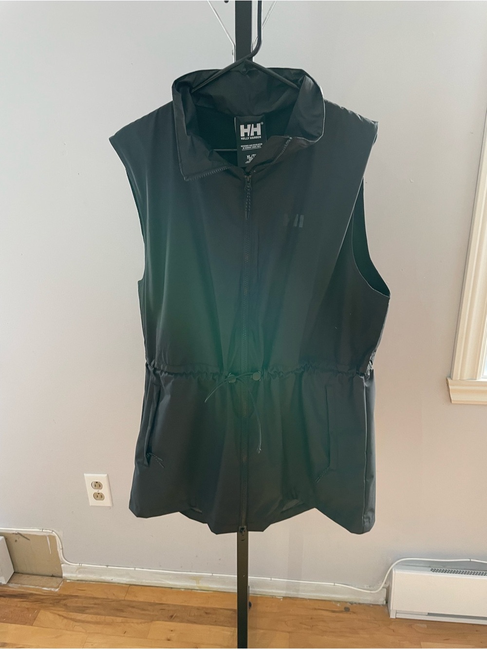 Helly Hansen Black Sleeveless Drawstring Waist Vest